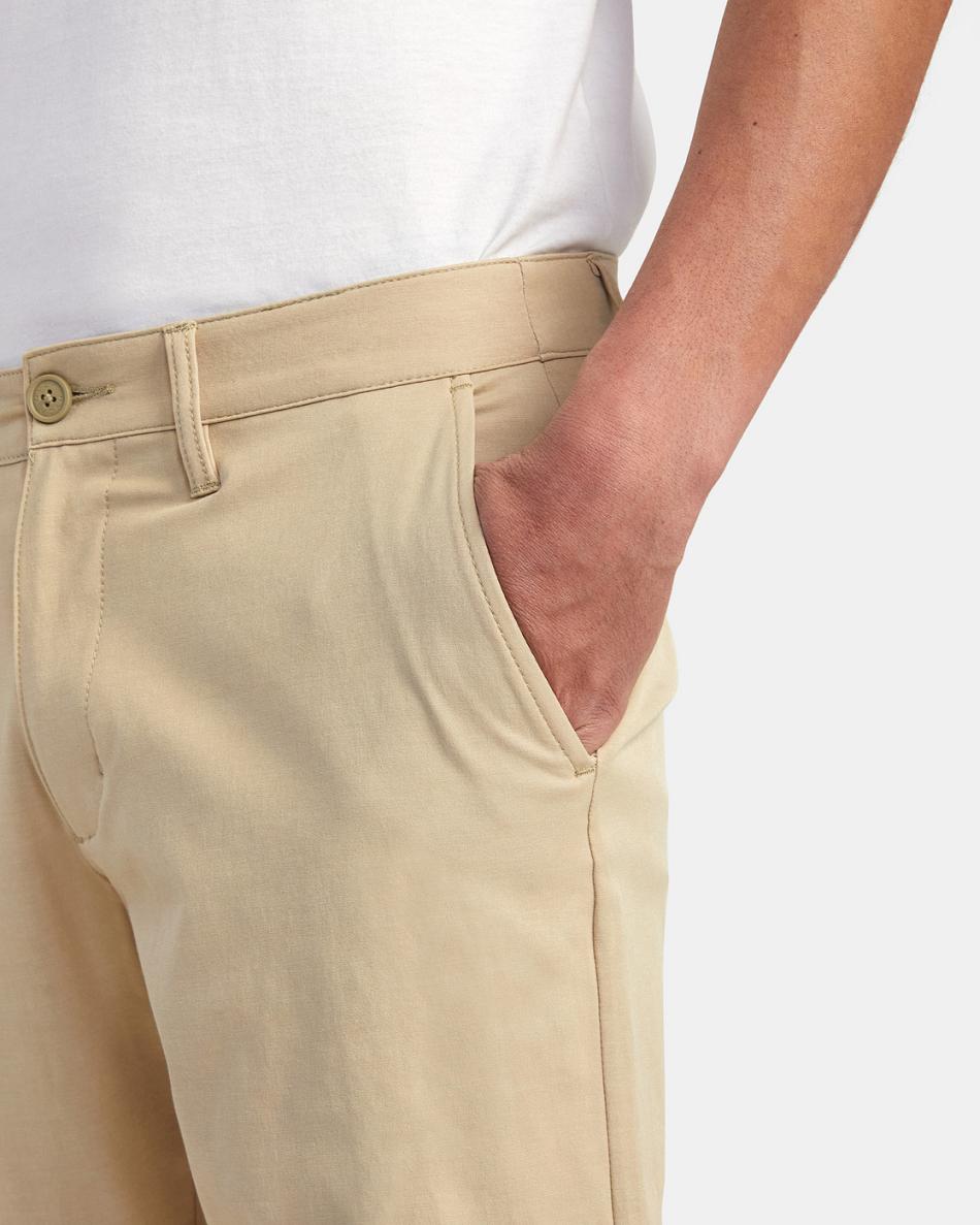 Khaki Rvca Back In Hybrid 19 Men's Shorts | FUSHY67731