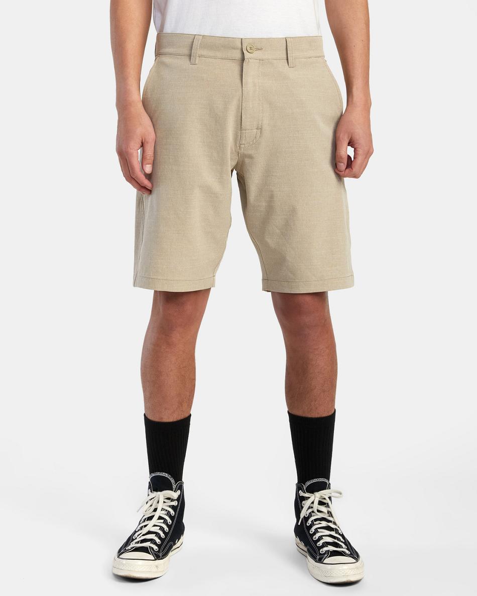 Khaki Rvca Balance Hybrid 20 Men\'s Shorts | USJKU47203